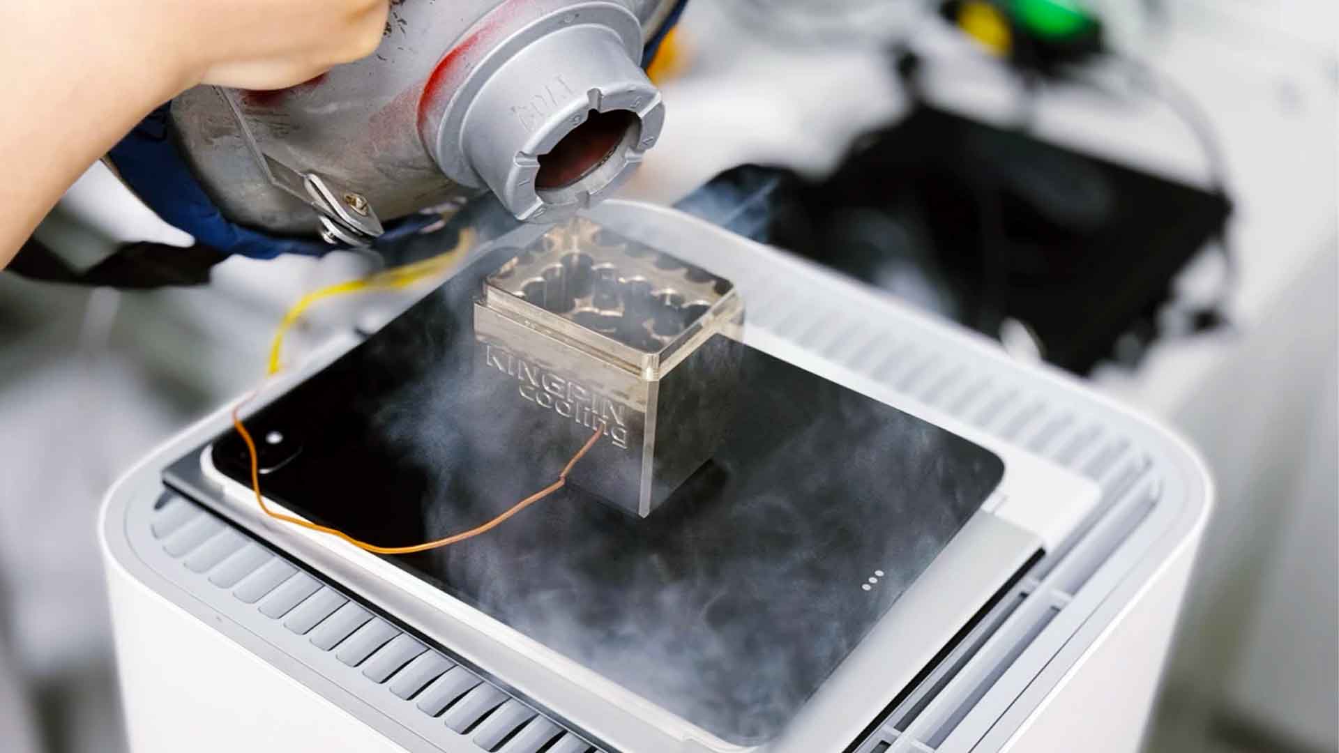 iPad Pro M4 et azote liquide, les performances s’envolent